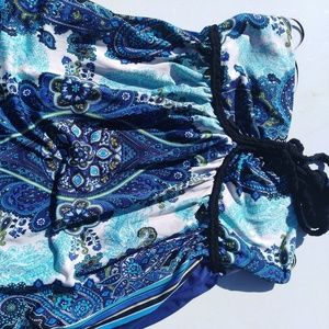 Beautiful bandana halter Arden B. Dress!